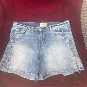 Kensie Vintageluxe shorts. Size 6/28